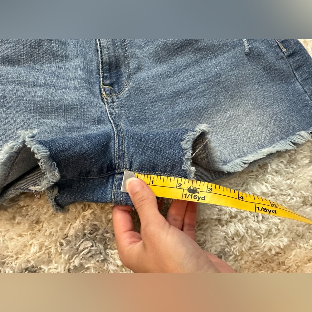 American Rag | High Rise Frayed Jean Shorts - Picture 3 of 7